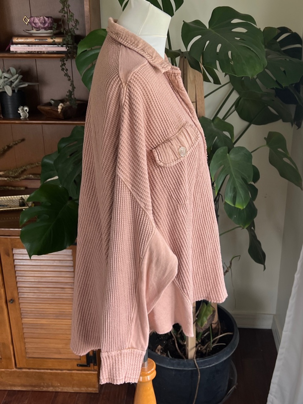 Free People Scout Bunny Dusty Rose Button-Up Waffle Knit Shacket Oversized XS - Picture 8 of 13